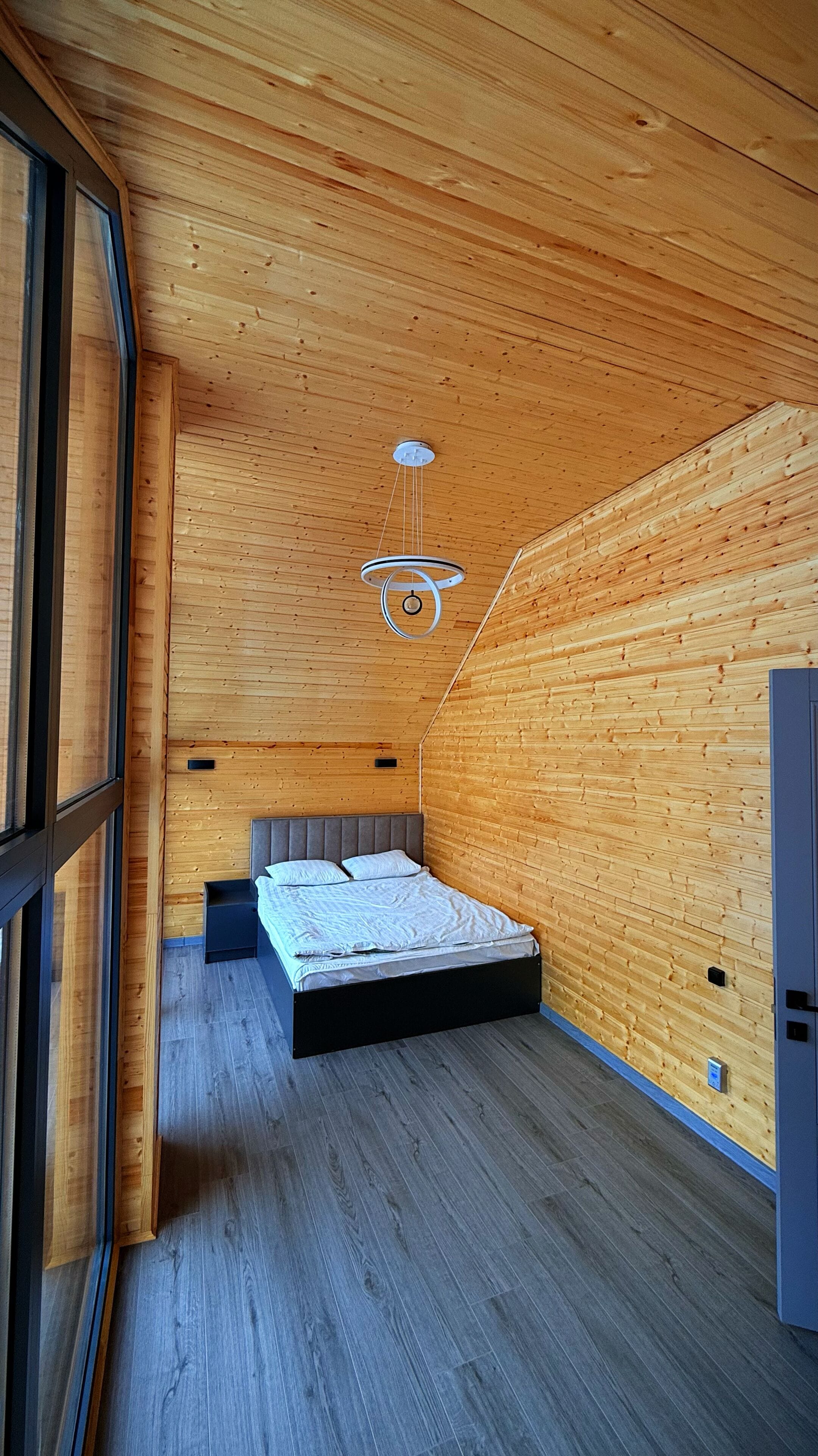 Double Room, Mountain View | Desk, laptop workspace, free WiFi