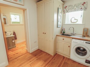 Interior - Thimble Hill (Carlisle)