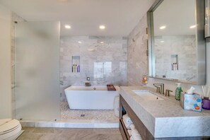Bathroom - Quiet West End Beachfront Escape w/ Balconies (Panama City Beach)