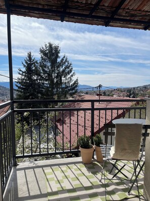 Property grounds - New Beautiful City View Apartment (Sarajevo)