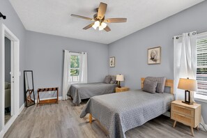 Ferienhaus, 2 Schlafzimmer | 2 Schlafzimmer, laptopgeeigneter Arbeitsplatz, Bügeleisen/Bügelbrett