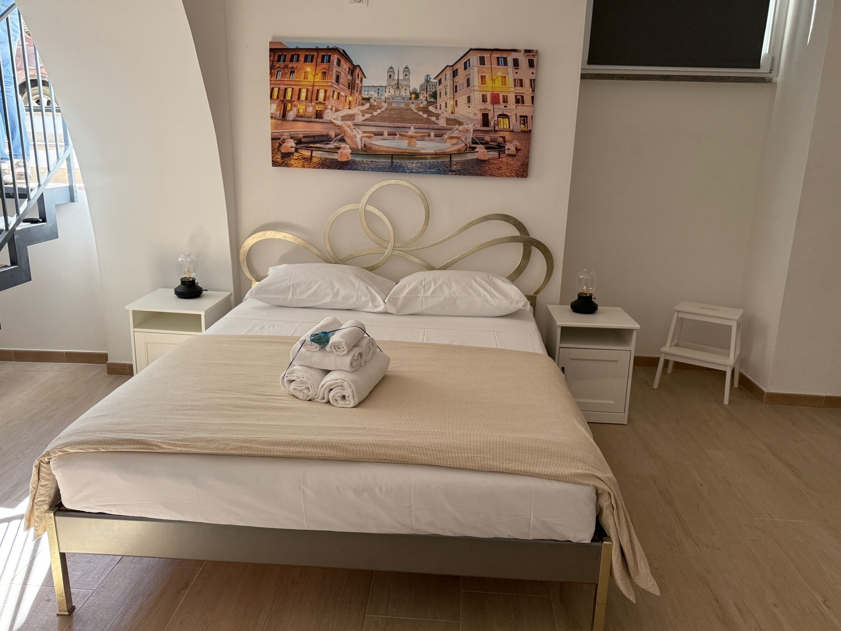 Deluxe Condo, City View | Blackout drapes, soundproofing, iron/ironing board, free WiFi