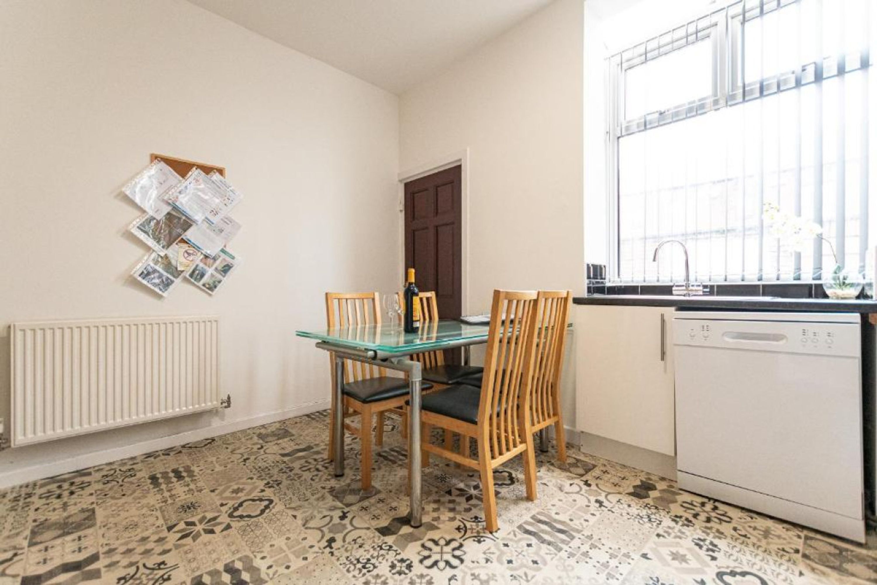 2 bedrooms