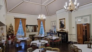 Dining - Craig Y Nos Castle (Craig-y-nos)