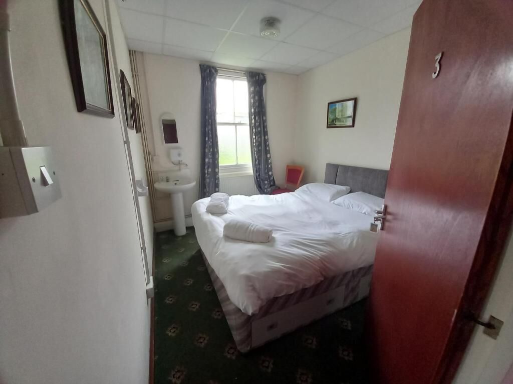 Standard Double Room | Free WiFi