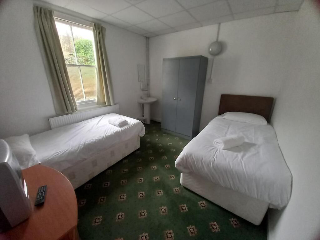 Twin Room | Free WiFi
