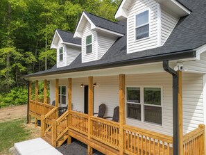 Exterior - Turtle Creek- Brand New Streamside Retreat – Covered Porch & Hot Tub Bliss!! (Bryson City)