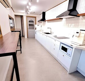 Private kitchen - 1-min Walk Nonhyeon Station - Gangnam #Clinic #Treatment #Recovery #Central (Seoul)