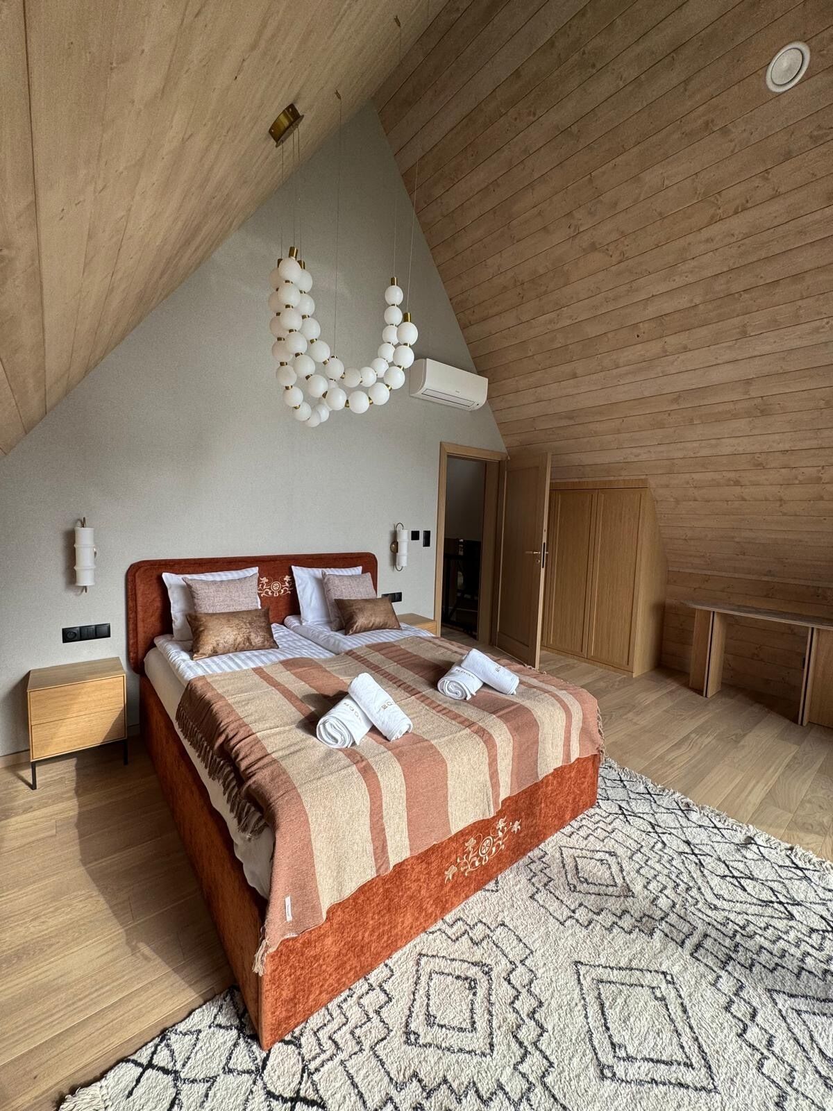 Comfort Villa, Mountain View | Iron/ironing board, free WiFi
