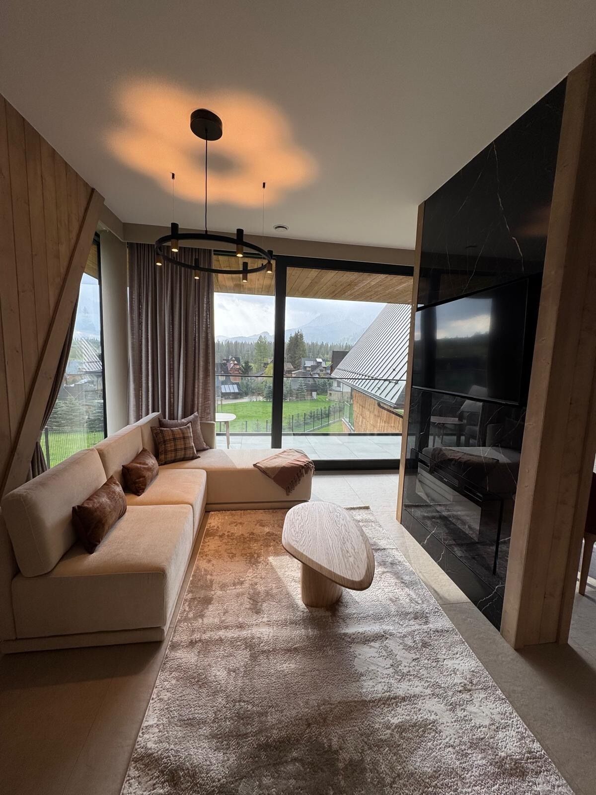 Comfort Villa, Mountain View | Living area