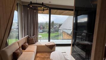 Comfort Villa, Mountain View | Living area