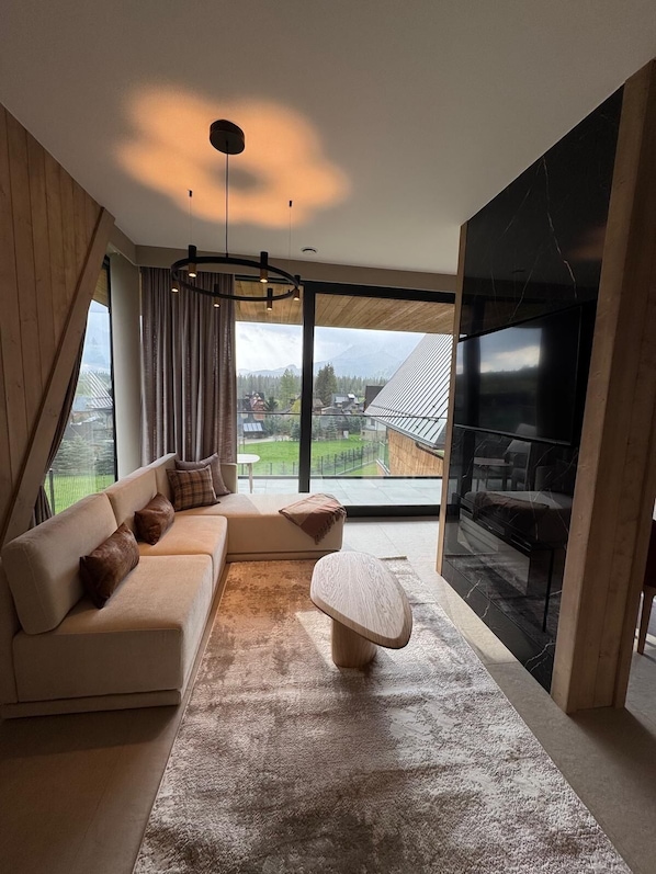 Villa Confort, vista a la montaña | Área de sala de estar