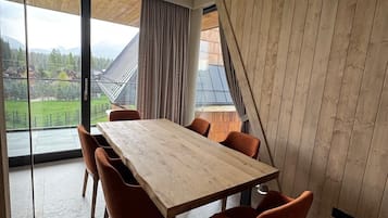 Comfort Villa, Mountain View | Dining