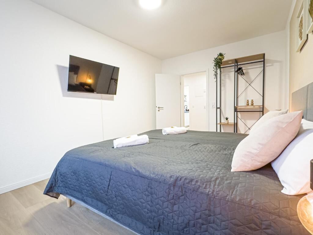 Appartement, 3 slaapkamers, balkon, uitzicht op de stad | Geluiddichte muren, een strijkplank/strijkijzer, gratis wifi