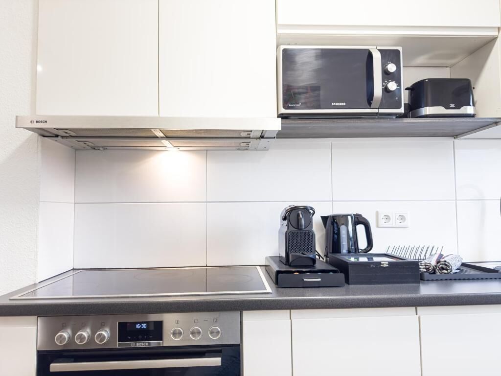 Apartment, 2 Schlafzimmer, Balkon, Stadtblick | Eigene Küche