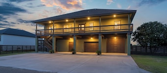 Grand House with Views!