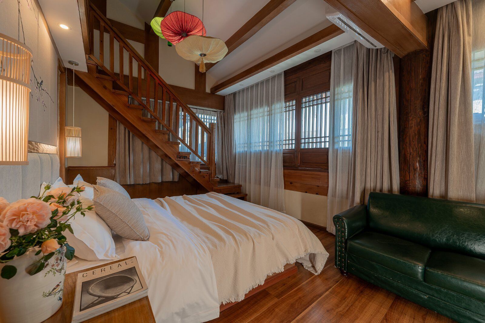Family Loft, Hill View | Individually decorated, laptop workspace, free WiFi, bed sheets