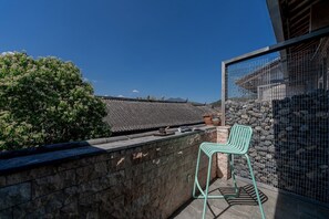 Luxury-Zweibettzimmer, Balkon, Stadtblick | Ausblick vom Zimmer
