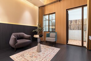 Luxury Twin Room, Hot Tub, Courtyard View | View from room - Shoyiri-La Hotel - Fairy Mountain Center (Chongqing)