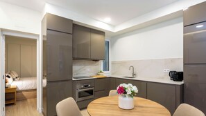 Interior - Disfruta de este acogedor y moderno apartamento de 50 m² en Calle Palencia 44, en el corazón de Tetuán, una zona residencial tranquila y bien comunicada. (MADRID)