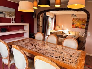 Dining - Vrbo Property (Norderstedt)