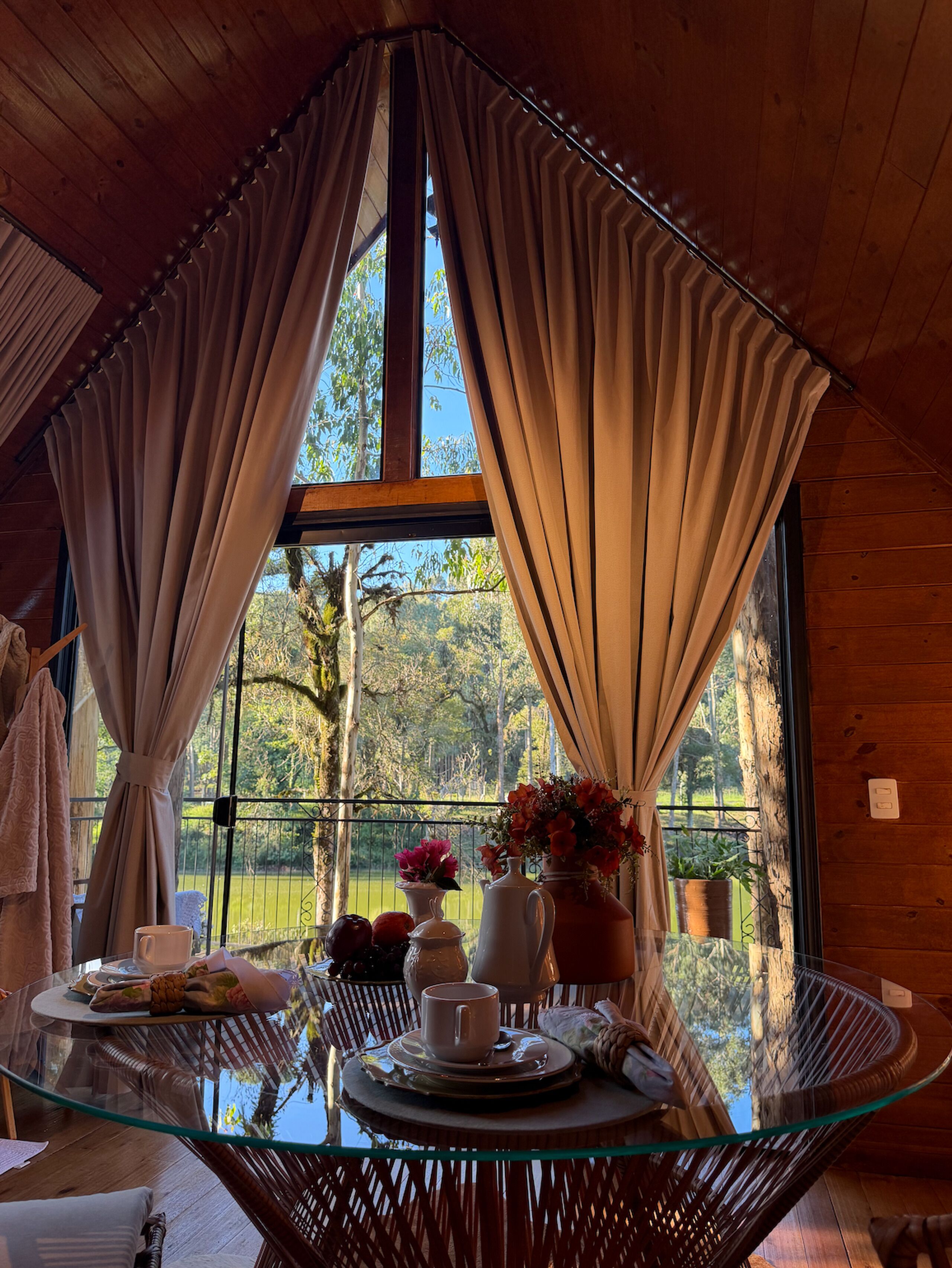 Chalet | Dining