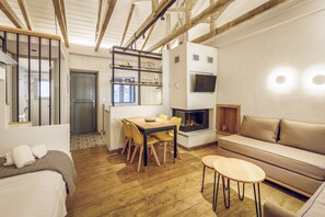 Interior - Boutique Studio in Lagadia with Wi-Fi (Lagkadia)