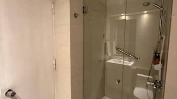 Shower, towels, soap, shampoo