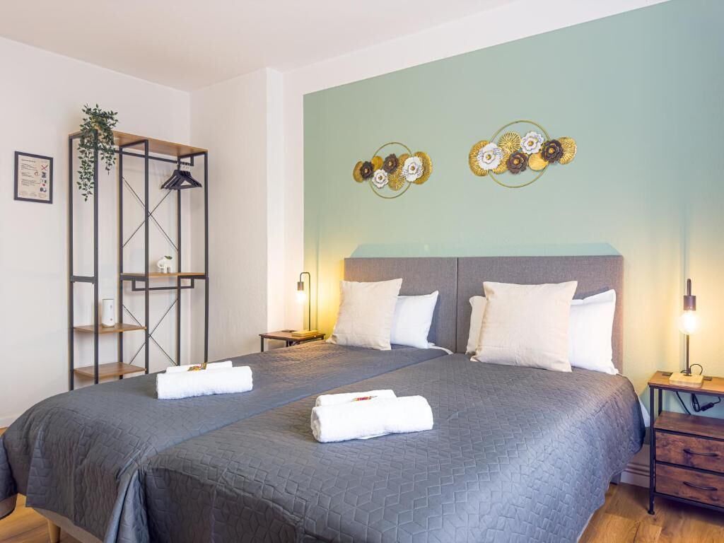 Appartement, 2 slaapkamers, balkon, uitzicht op stad | Geluiddichte muren, een strijkplank/strijkijzer, gratis wifi