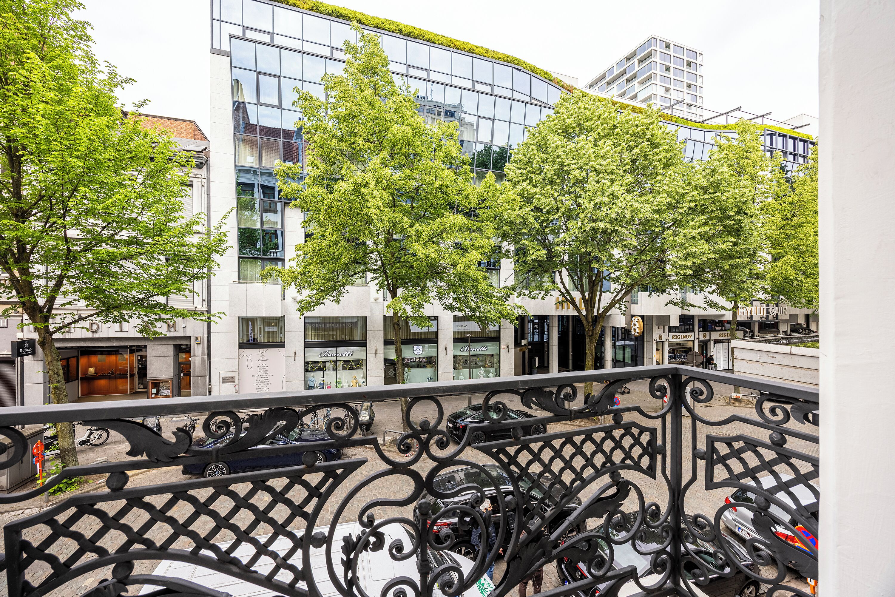 Luxury Studio Suite, Balcony, City View | Street view