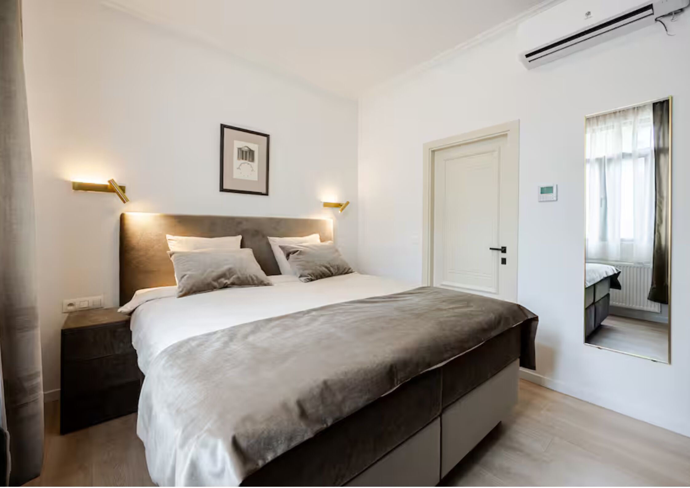 Comfort Double Room | In-room safe, blackout curtains, iron/ironing board, free WiFi
