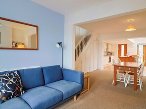 Living area - Peaslands (Sidmouth)