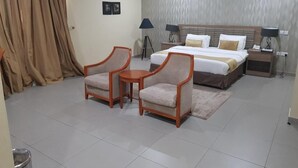 Gambar tidak terklasifikasi, 2 dari 9, tombol