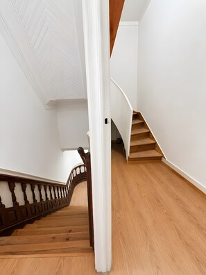 Interior - Apartment 'Casa Mira D'Aire' with Balcony and Wi-Fi (Mira de Aire)