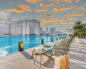 Pool - Bright Studio | Intracoastal View | High Floor (Hallandale Beach)