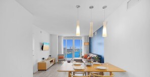 Interior - 1BR · Intracoastal View · Full Kitchen & W/D (Hallandale Beach)