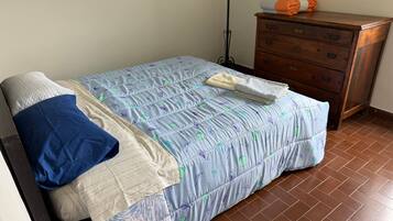 Draps fournis, accÚs pour personnes à mobilité réduite