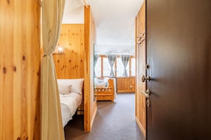 Apartment, 1 Bedroom, Mountainside | Blackout curtains, iron/ironing board