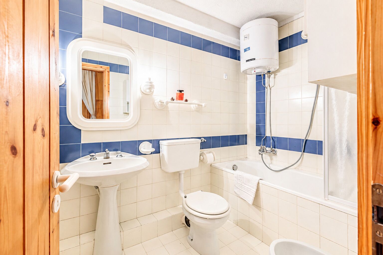 Apartment, 1 Bedroom, Mountainside | Bathroom