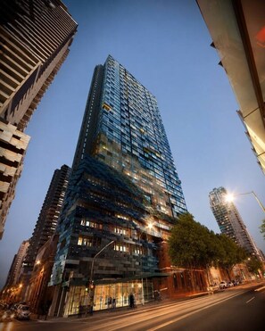 Exterior - Skyview Melbourne CBD (Melbourne)