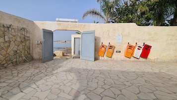 Chambre Double ou avec lits jumeaux, vue jardin | Terrasse/Patio