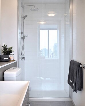 Bathroom - Melbourne Urban Lookout (Melbourne)