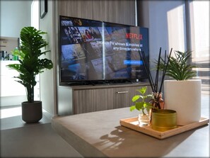 Interior - Urban Skyline Escape (Melbourne)