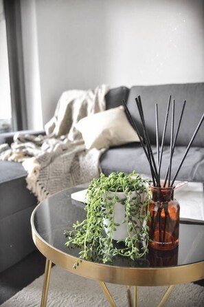 TV - 2BR Skyline Escape in Melbourne CBD (Melbourne)