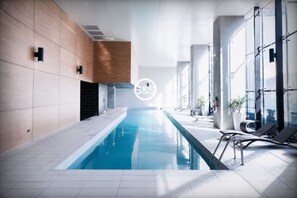 Pool - Central Melbourne Skyline Retreat (Melbourne)