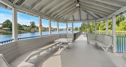 Cozy 2 Bed 2 Bath Condo! Gated Waterway Community in Myrtle Beach