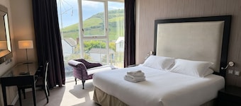 Llawnroc Hotel