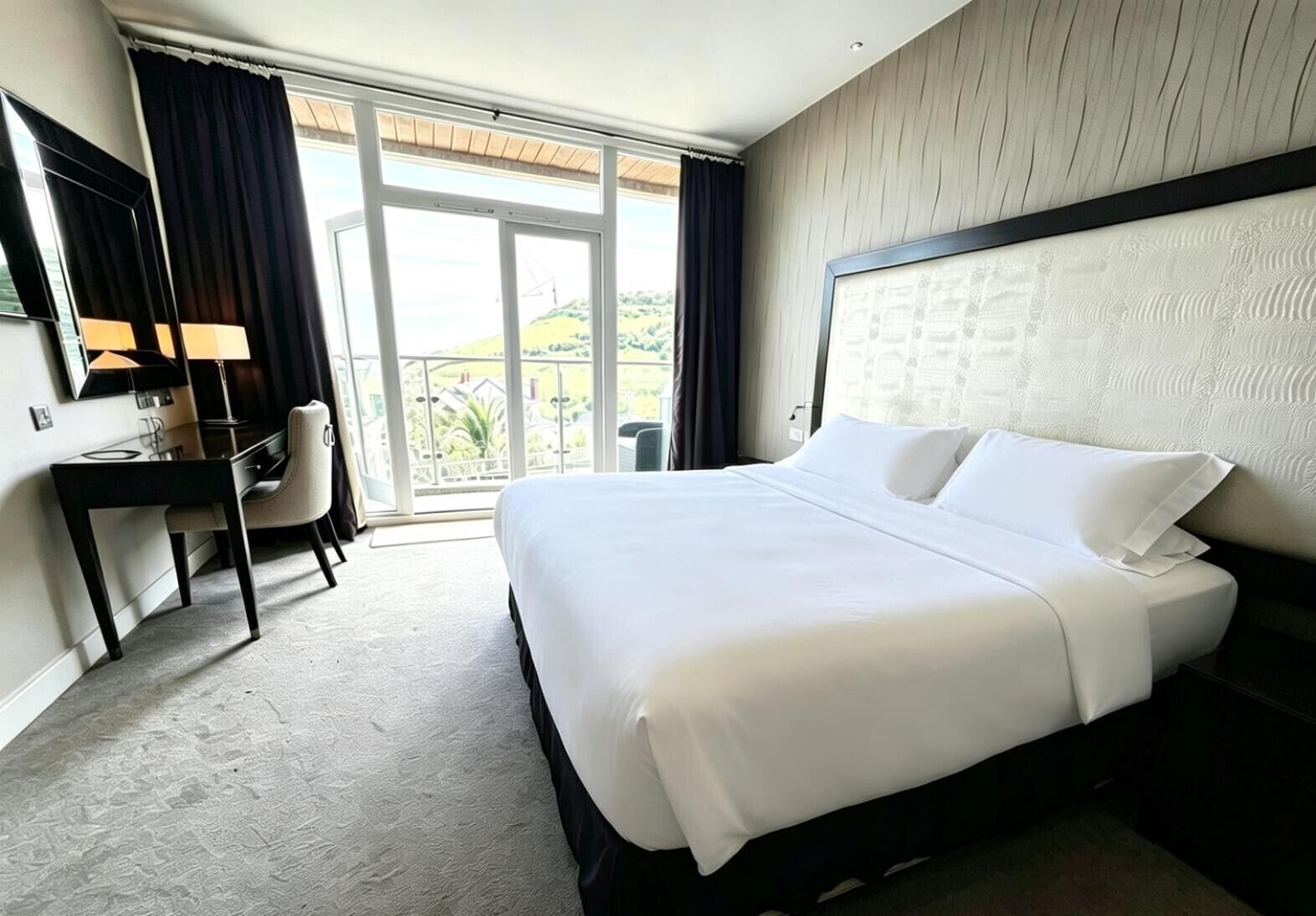 Double Room | Iron/ironing board, free WiFi