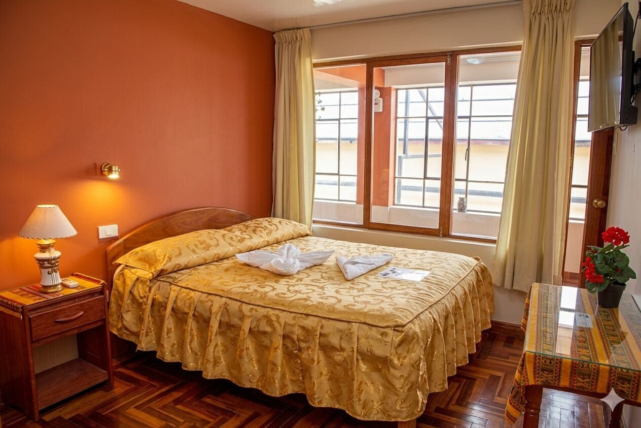 Standard Double Room, Private Bathroom | Desk, blackout curtains, iron/ironing board, free WiFi