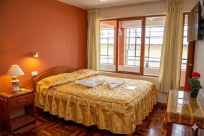 Standard Double Room, Private Bathroom | Premium bedding, blackout drapes, iron/ironing board, free WiFi - HOSTAL SANTA ROSA CUSCO (Cusco)